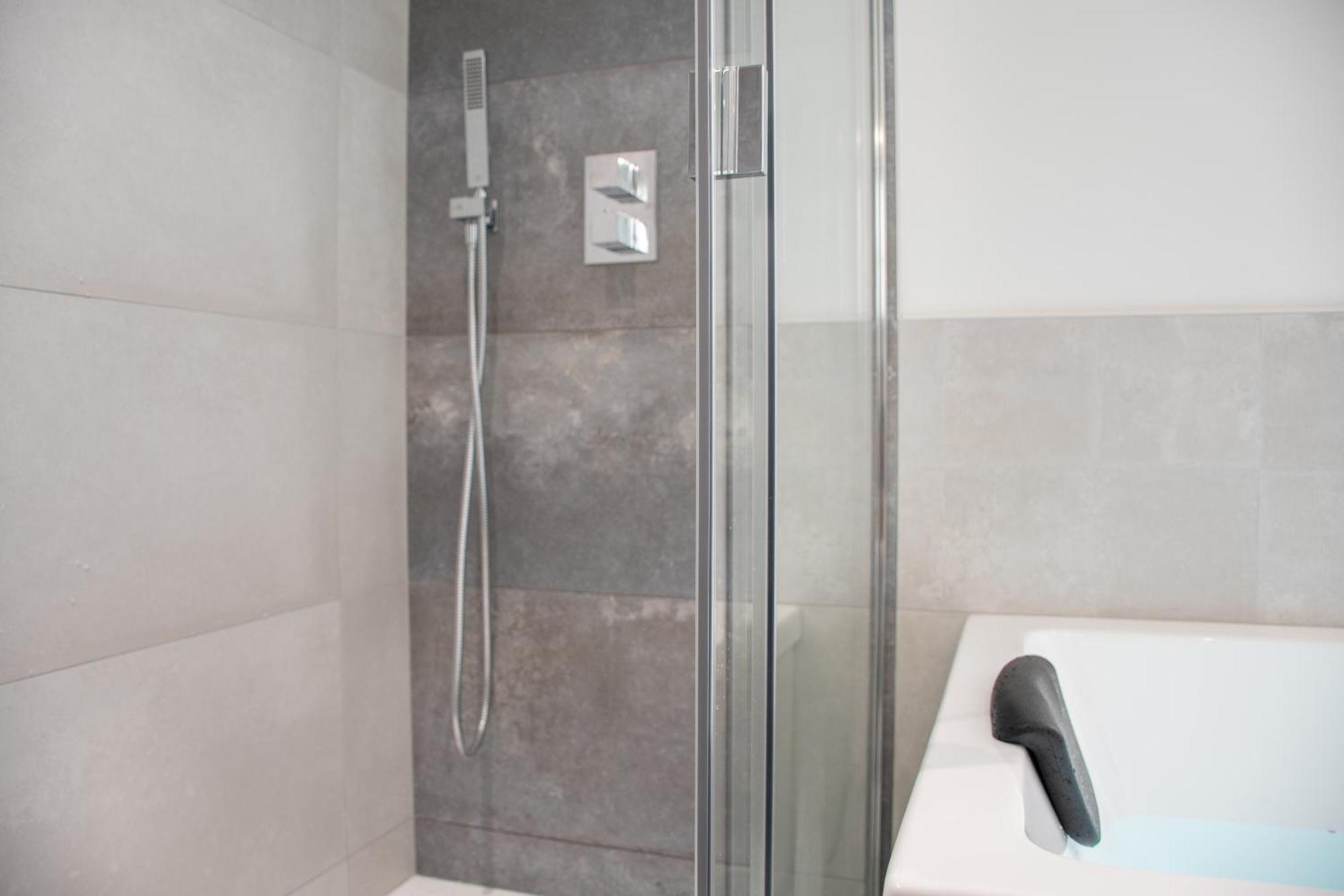 L'Appartement Des Ducs Avec Baignoire Double نانت المظهر الخارجي الصورة